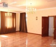 Apartment, 4 rooms, Yerevan