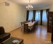 House, 4 floors, Yerevan, Arabkir - 2