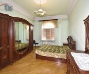 Особняк, 3 этажей, Ереван, Малатиа-Себастиа - 13
